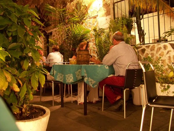 Photo from luanda-nightlife.com